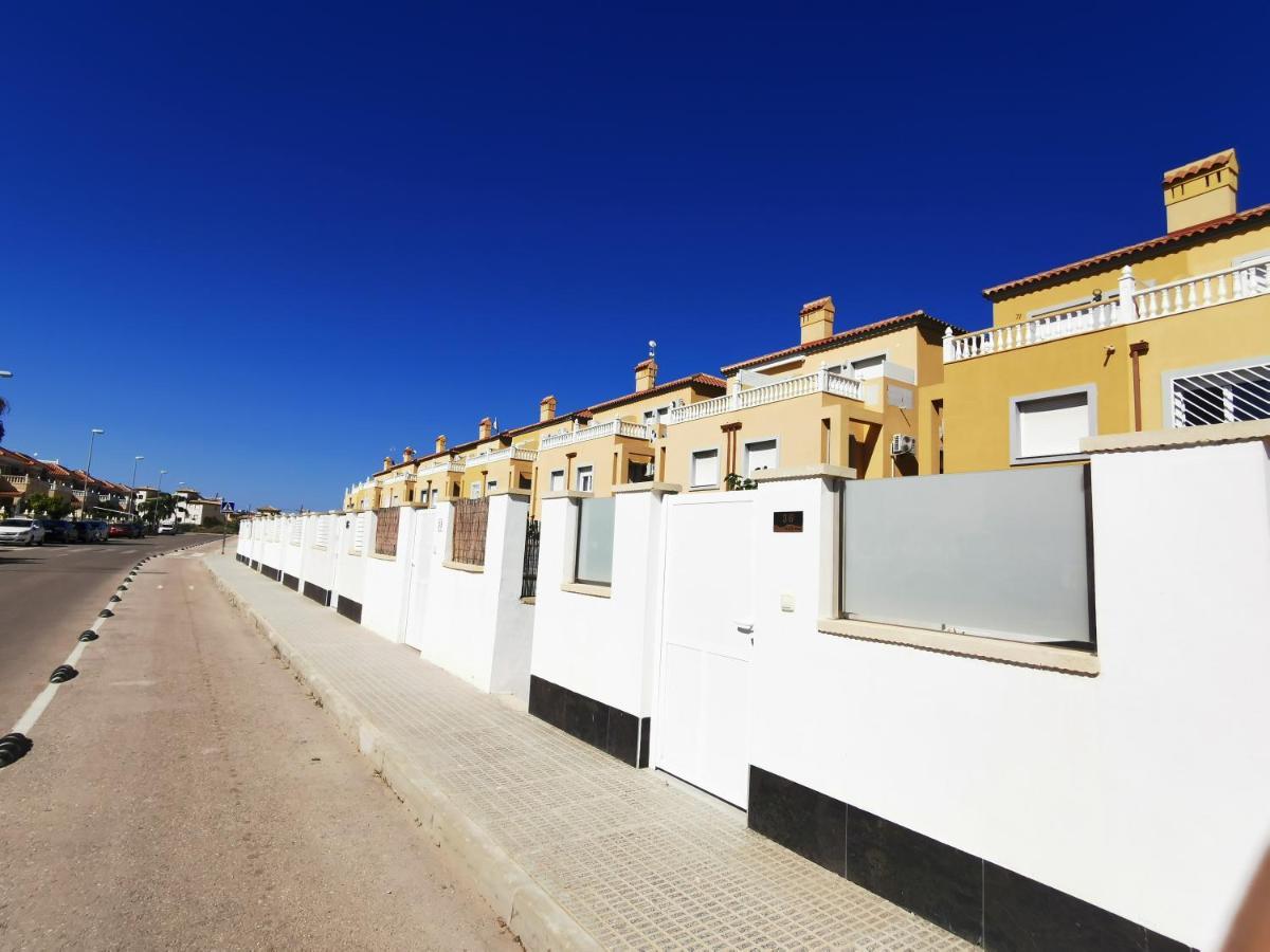 Villa La Zenia Boulevard 36 Плая Фламенка Екстериор снимка